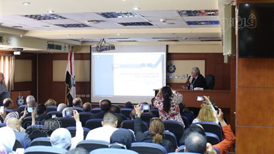 التعليم العالى: ربط الجامعات بالصناعة.. وتطوير البرامج التعليمية | فيديو وصور