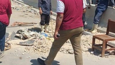 الجيزة تنتهي من تطهير بئر أعلى محور الفريق كمال عامر