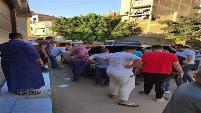 التصريح بدفن جثتي شاب وفتاة لقيا مصرعهما مختنقين داخل سيارة بالشرقية