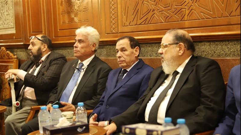 وفد من نقابة المحامين