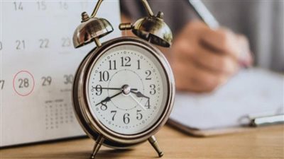 بسبب ارتفاع درجات الحرارة، دولة عربية تقلص عدد ساعات العمل الرسمية