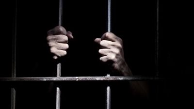 تفسير حلم دخول السجن في المنام وعلاقته بالمرض والهم والفقر 