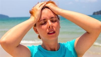 طبيب يكشف مواعيد التعرض لأشعة الشمس للاستفادة منها | فيديو 