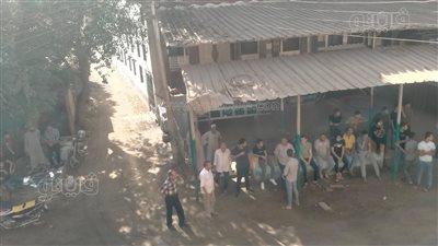 وصول جثمان أماني الجزار إلى مسجد قرية طوخ طنبشا لأداء صلاة الجنازة عليها | فيديو