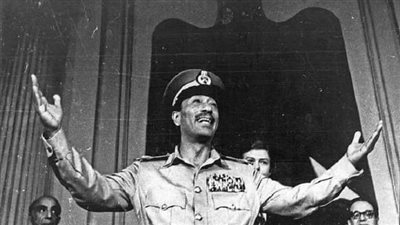 5 سبتمبر يوم مهم في التاريخ.. قرارات السادات.. عملية ميونخ وميلاد أبو حنيفة