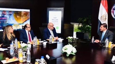 رئيس هيئة الاستثمار يبحث توسعات مجموعة أمريكانا في مصر