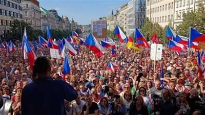 تهتمون بأوكرانيا أكثر منا.. اندلاع تظاهرات ضخمة ضد الحكومة التشيكية بسبب دعم كييف | فيديو