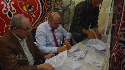 مؤشرات أولية.. تقدم عبد الحليم علام بانتخابات نقيب المحامين