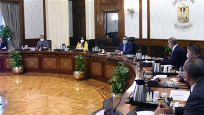 مدبولي يُتابع موقف مشروعات عواصم المحافظات وإحياء القاهرة التاريخية وحديقة الفسطاط