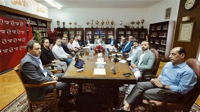 الأهلي يؤكد تفاوضه مع جناح جالطة سراي 