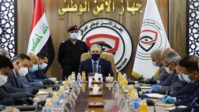 فيديو يثير أزمة بالعراق.. لحظة اعتقال قائد أمني رفيع المستوى بتهمة الرشوة