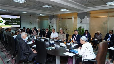 قرارات جديدة لجهاز تنظيم إدارة المخلفات.. تخفيض رسوم إصدار تراخيص ممارسة الأنشطة للجمعيات الأهلية.. وإعفاء الشركات المتناهية الصغر العاملة في مجال التدوير