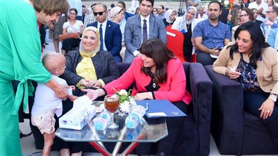 وزيرة الهجرة تشارك في مؤتمر