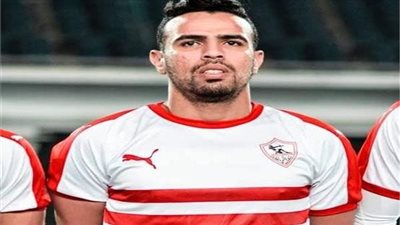  لاعبون يبحثون عن أندية قبل انتهاء الميركاتو..حازم امام وحمودي وسيسيه الأبرز