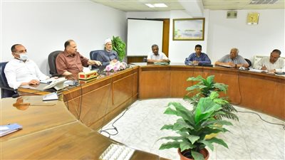 محافظ أسيوط يوجه بتطبيق إجراءات ترشيد استهلاك الكهرباء والالتزام بالتوقيتات الصيفية