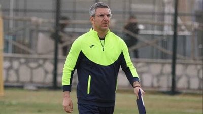 رسميا.. القبرصي نيكوديموس بابافاسيليو مديرا فنيا لغزل المحلة