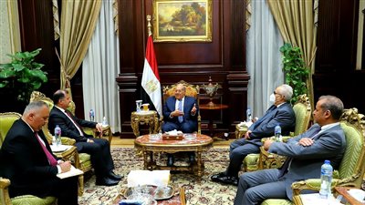 رئيس مجلس الشيوخ يتلقى دعوة رسمية لزيارة طاجيكستان