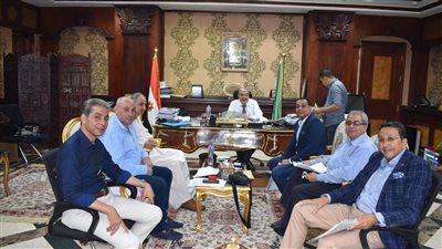 محافظ المنيا: الأجهزة بالمحافظة تعمل على تسخير جميع إمكاناتها للمواطنين 