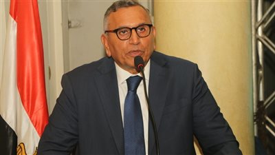 رئيس الوفد يعد بنزاهة انتخابات الهيئة العليا