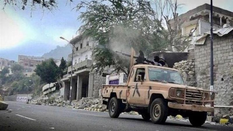 عناصر من تنظيم القاعدة