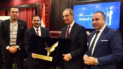  عمرو طلعت: إنشاء 1000 برج في مشروع حياة كريمة خلال 2022 لتقوية شبكات المحمول.. قطاع الاتصالات الأعلى نموا.. وتوفير فرص عمل رقمية