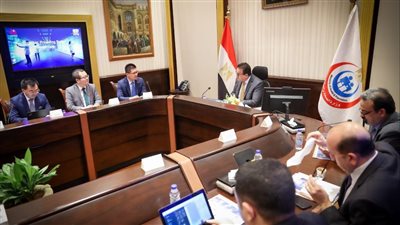 وزير الصحة يبحث آليات التحول الرقمي في الرعاية الصحية