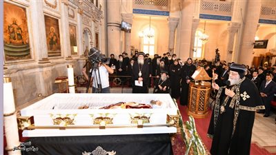 البابا تواضروس في صلوات تجنيز الأنبا إيساك: كان مدبرا حكيما