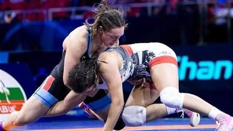 6 لاعبين بقائمة منتخب