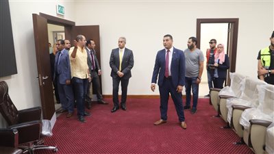 وزير القوى العاملة يشيد بالتنفيذ المتميز لمبنى الوزارة بالعاصمة الإدارية