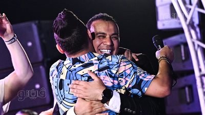 مبارزة غنائية بين الليثي والبحراوي وعبد السلام تخطف الأنظار في الساحل الشمالي| صور