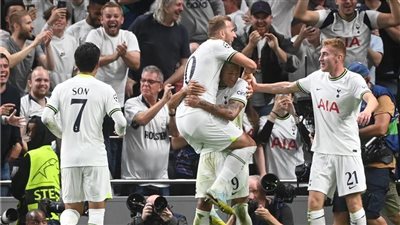 ميلان يُقصي توتنهام ويعبر إلى ربع نهائي دوري أبطال أوروبا