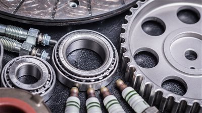 حتى تختلف عن الآخرين.. دليلك الاسترشادي لتنفيذ مشروع تجارة قطع غيار معدات ثقيلة