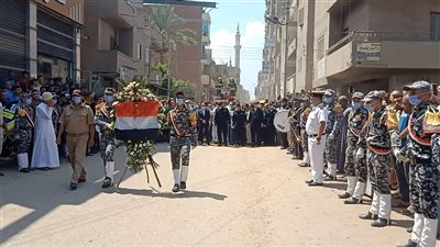 جنازة شعبية وعسكرية مهيبة لشهيد الحماية المدنية بالدقهلية