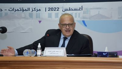 الخشت يؤكد ضرورة الاهتمام بتكنولوجيا النانو وتحديد أولويات ومجالات البحوث والتطوير