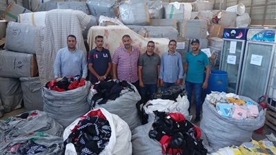 ضبط محاولة تهريب ملابس جاهزة بمليون و609 آلاف جنيه في جمارك سفاجا