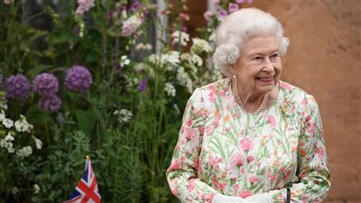 شاهد.. أول مدينة عربية تزورها الملكة إليزابيث الثانية قبل 68 عاما