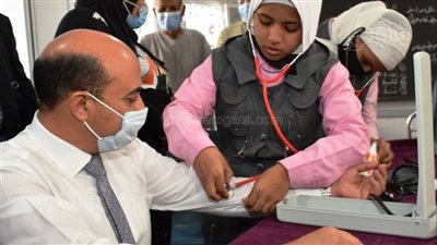 بعد إعفاء 8 مديري مدارس التمريض.. محافظ أسوان يكلف بتشكيل لجنة لاختيار بدلاء