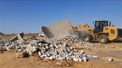 أحمد راشد: إزالة 30 حالة تعد وبناء مخالف بمنشأة القناطر وأبو النمرس | صور