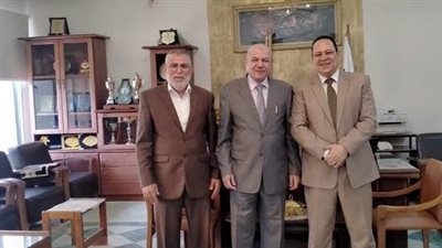 محافظ الفيوم يوافق علي تخصيص أرض لإنشاء ناد رياضي ومجمع طبي للمعلمين