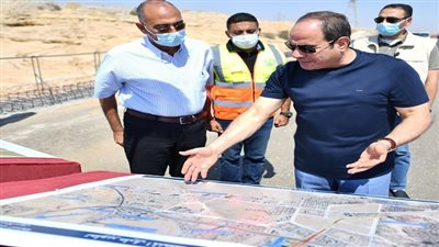 7 صور ترصد تفاصيل تفقد السيسي أعمال تطوير عدد من الطرق والمحاور بالقاهرة الكبرى