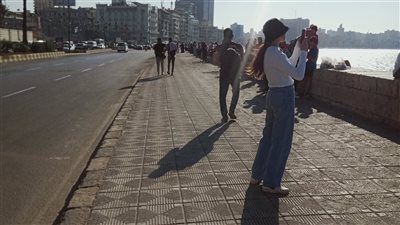 سقوط أمطار خفيفة بالإسكندرية l فيديو