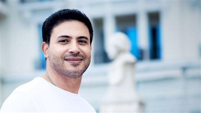 عقب نجاح أغنية 