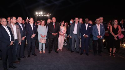 بدء التشغيل التجريبي لبوابات مركز الزوار بمشروع تطوير هضبة الهرم