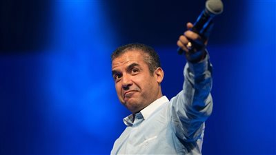 الشاب مامي يعود بدويتو وعدة حفلات غنائية بالقاهرة والعواصم العربية 