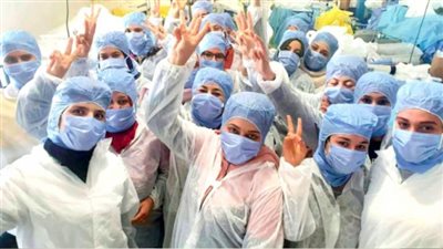 تحديات أمهات الجيش الأبيض.. الطبيبات في مواجهة 