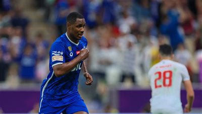 إيجالو يحرز هدف الهلال الأول في مرمى الزمالك | صور