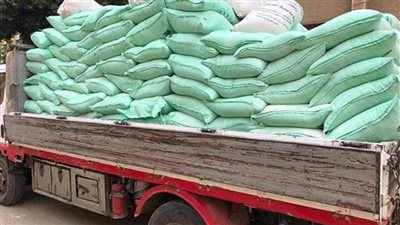 إحباط محاولة بيع 8 أطنان دقيق مدعم بالسوق السوداء في الجيزة