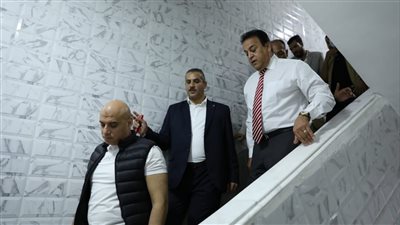 وزير الصحة يتفقد مستشفى إمبابة العام لمتابعة مستوى الخدمة بها 