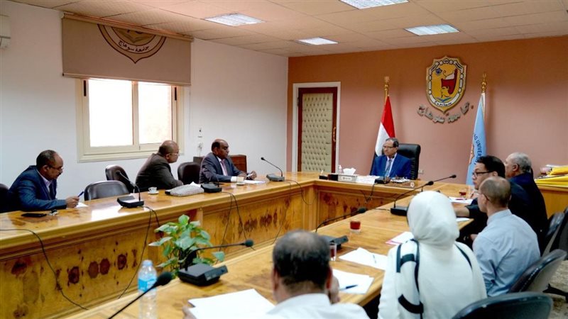 رئيس جامعة سوهاج