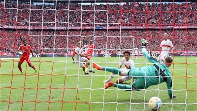 بايرن ميونخ يسقط في فخ التعادل مع شتوتجارت 2/2 بالدوري الألماني